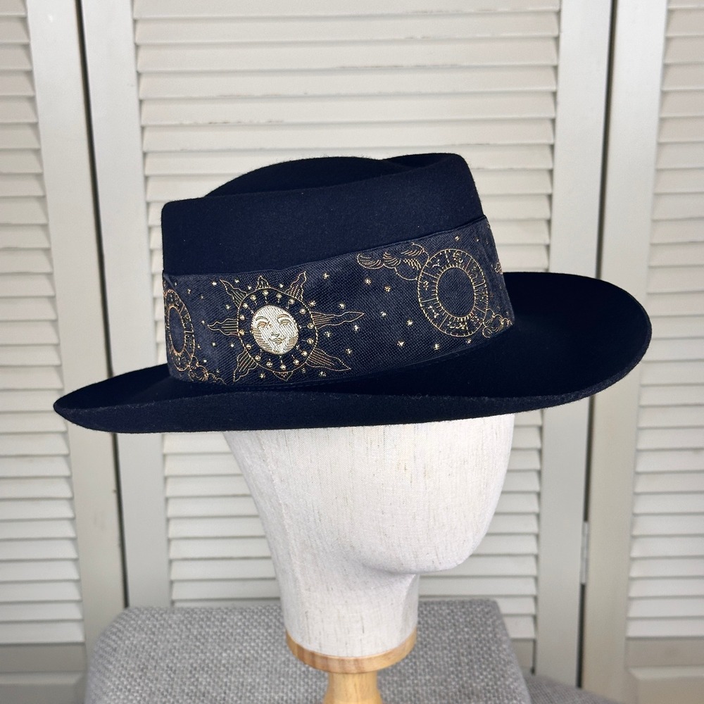 Vintage Italian Black Celestial Wool Fedora Sun Moon Gold Embroidered Ribbon Hat - Picture 2 of 8